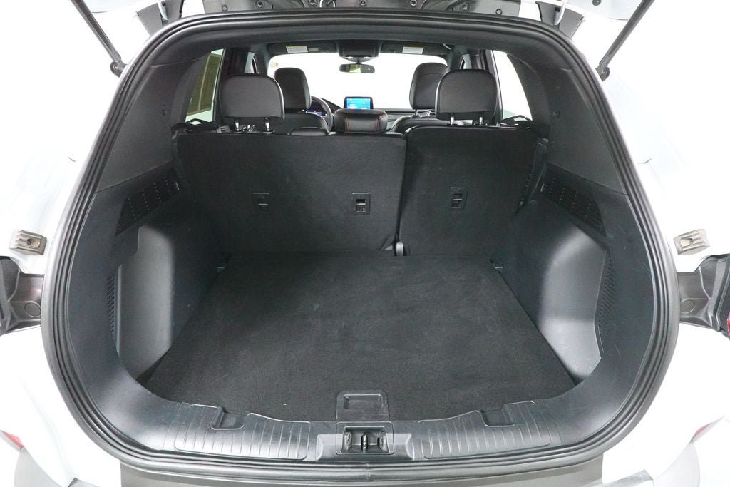 Certified 2025 Ford Escape ST-Line AWD/4WD image 26