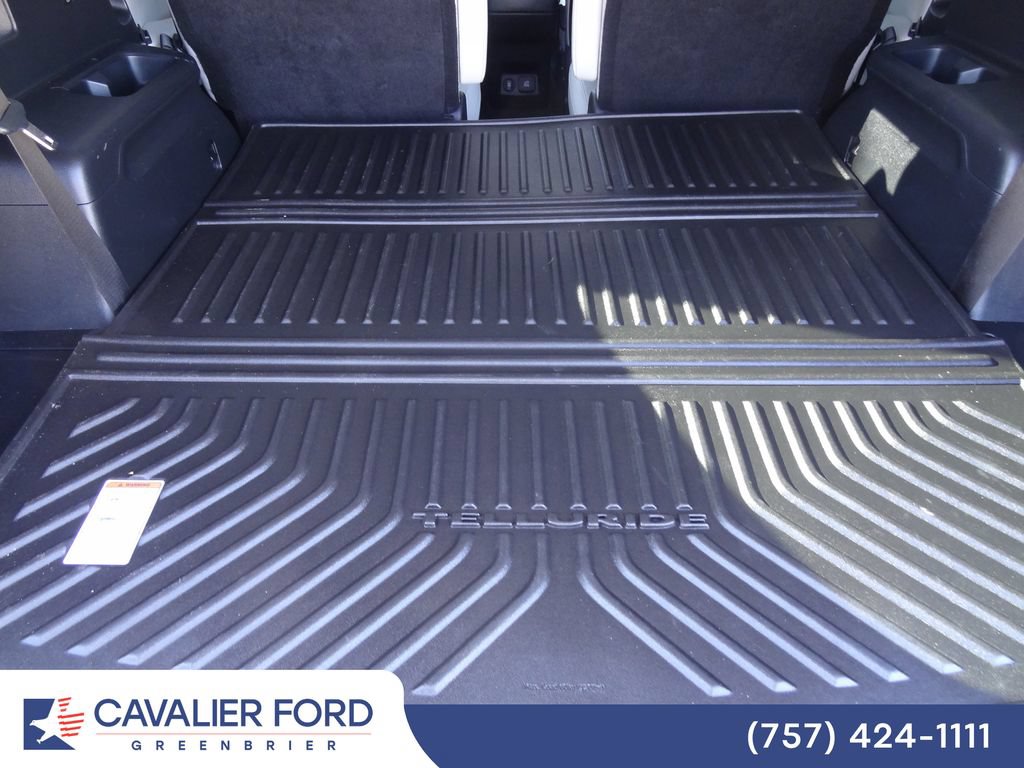 Used 2024 Kia Telluride SX Prestige AWD/4WD image 11