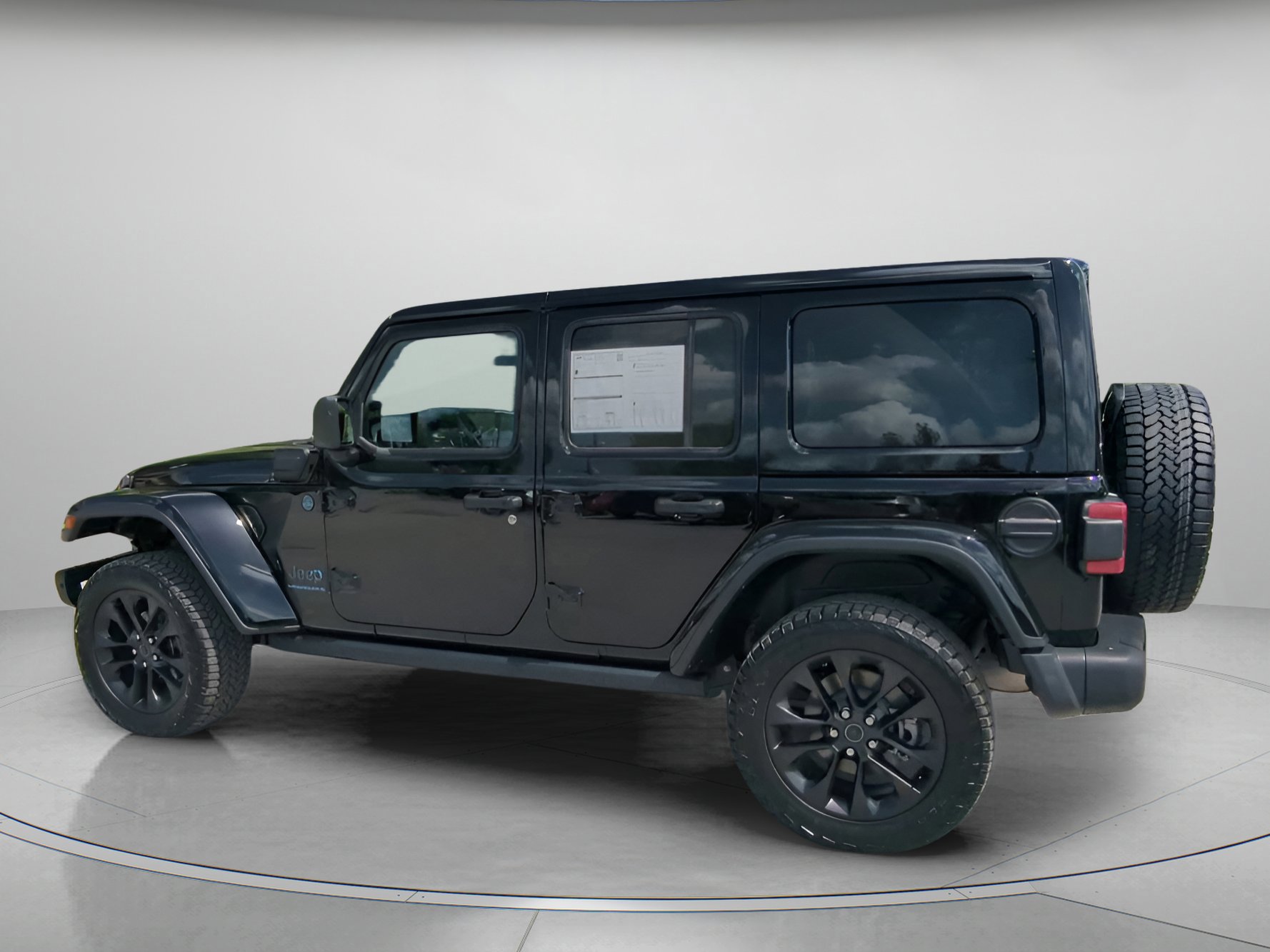 Used 2025 Jeep Wrangler Backcountry image 13