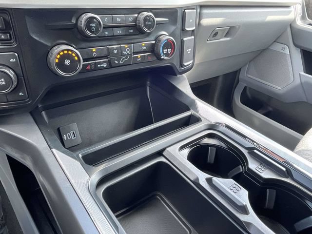 Certified 2024 Ford F250 XLT w/ Black Appearance Package AWD/4WD image 24
