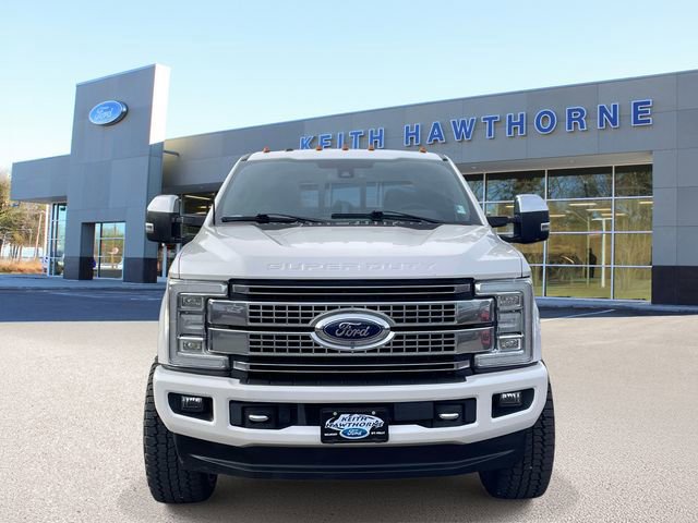 Certified 2017 Ford F350 Platinum w/ Platinum Ultimate Package image 6