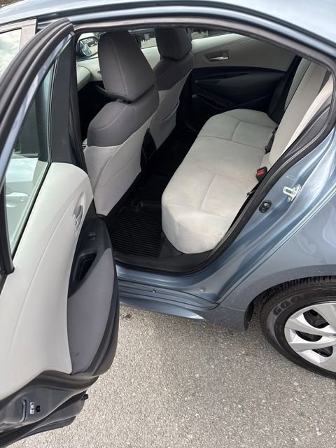 Used 2020 Toyota Corolla LE FWD image 20