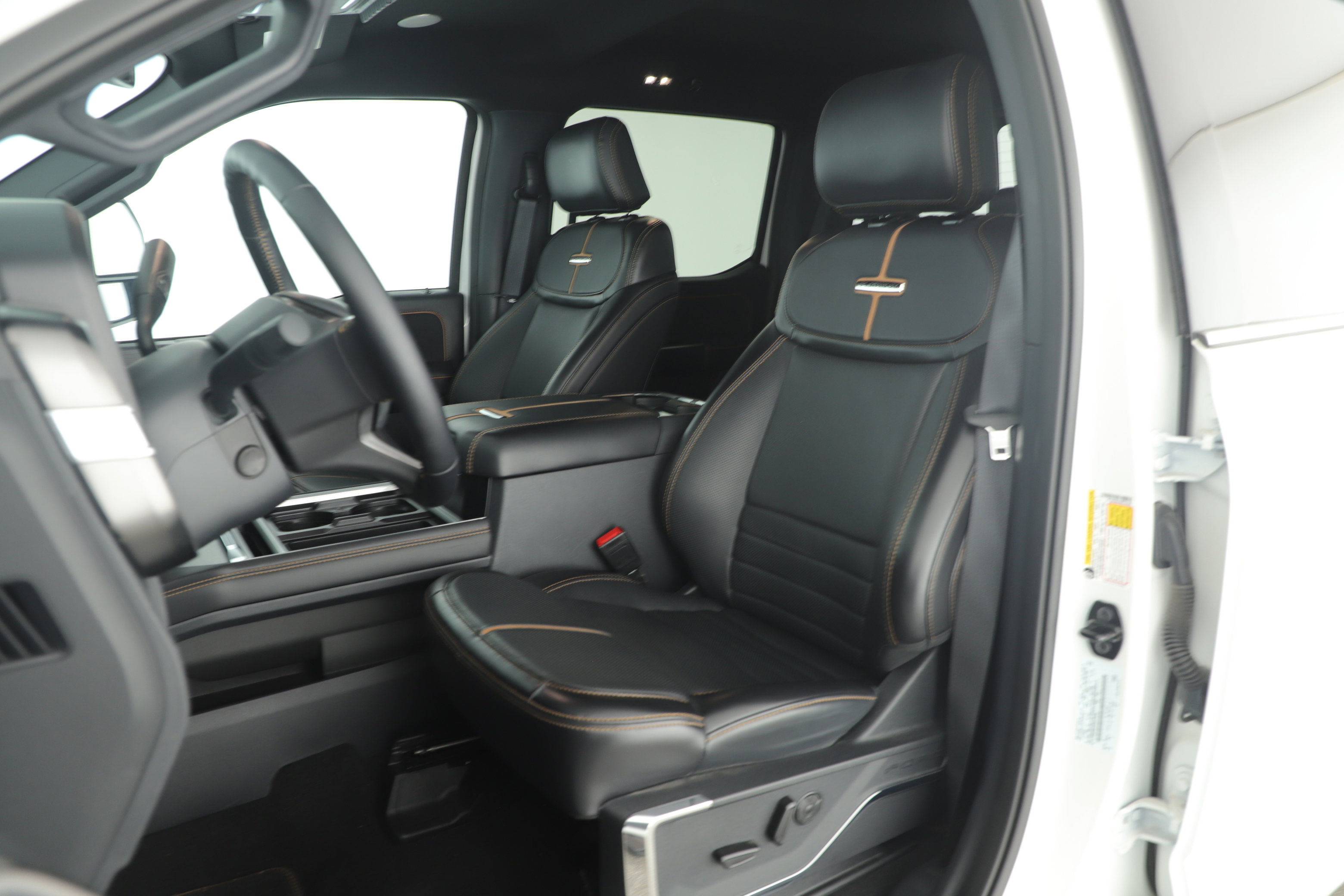 Certified 2024 Ford F250 Platinum image 20