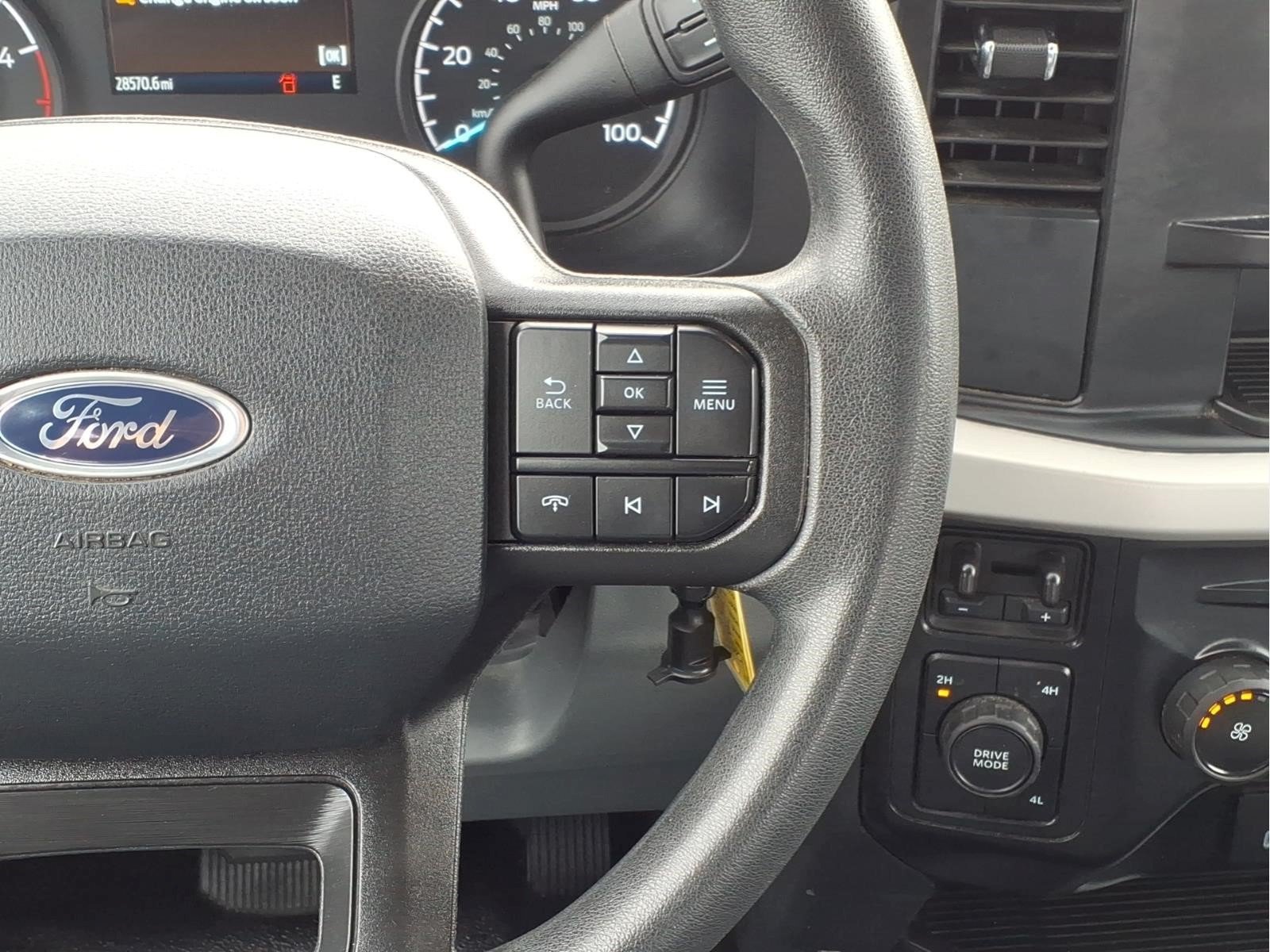 Certified 2026 Ford F250 XL AWD/4WD image 17