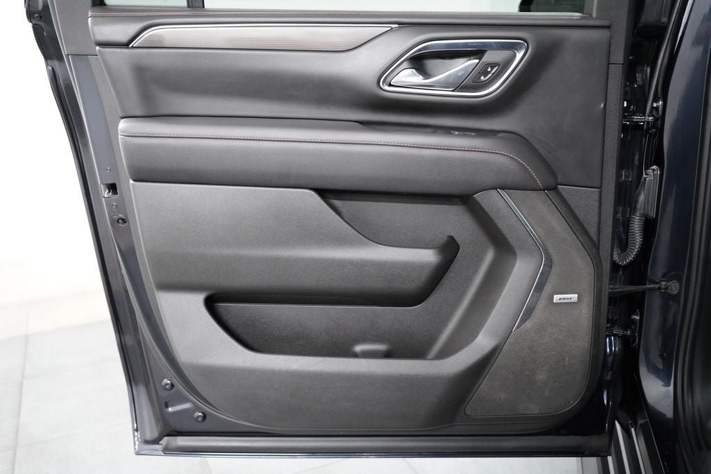 Used 2023 GMC Yukon XL AT4 AWD/4WD image 33