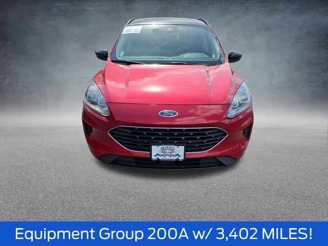Certified 2021 Ford Escape SE w/ SE Sport Appearance Package AWD/4WD image 2