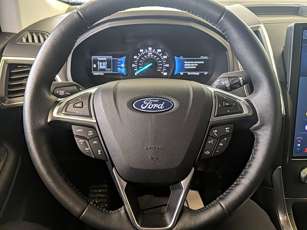 Certified 2024 Ford Edge Titanium w/ Equipment Group 301A image 16