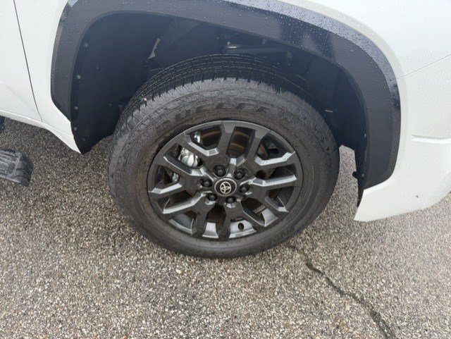 Used 2026 Toyota Tundra Platinum AWD/4WD image 47