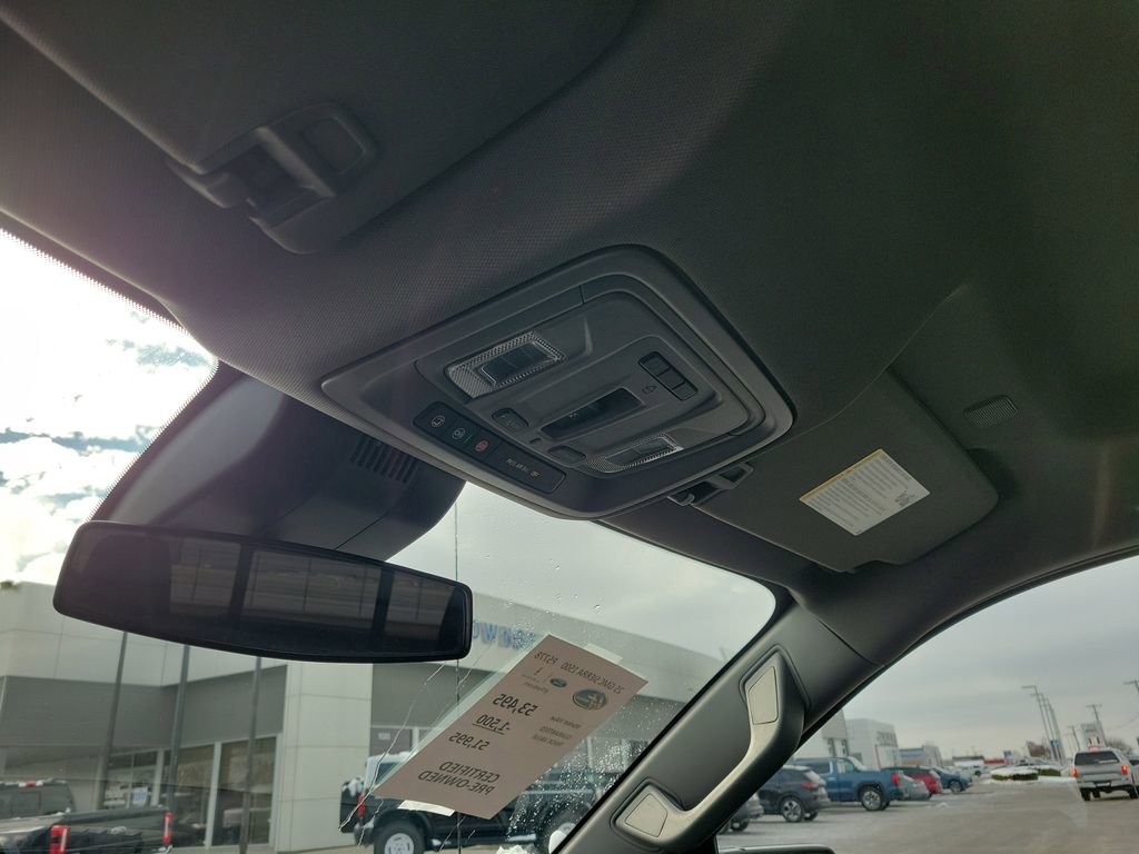 Used 2025 GMC Sierra 1500 Elevation w/ Preferred Package image 30