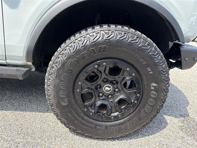 Certified 2022 Ford Bronco Badlands AWD/4WD image 16