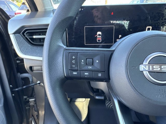 Used 2025 Nissan Kicks SV w/ SV Premium Package FWD image 25