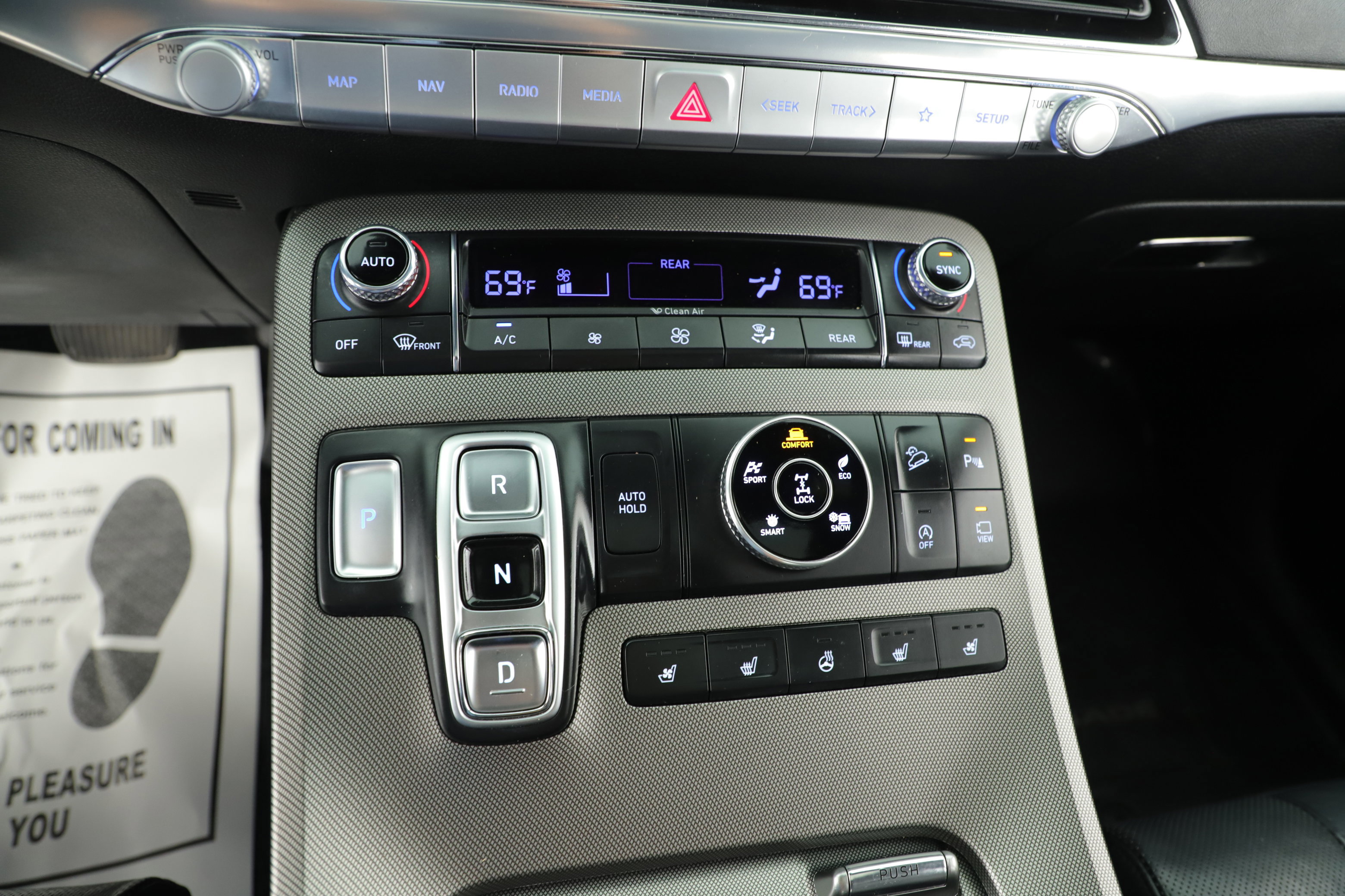 Used 2022 Hyundai Palisade Calligraphy w/ Winter Package image 14