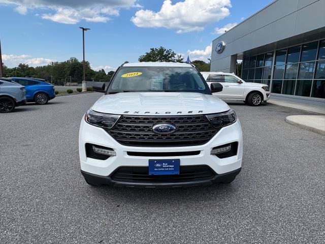 Certified 2021 Ford Explorer XLT w/ Equipment Group 202A AWD/4WD image 8