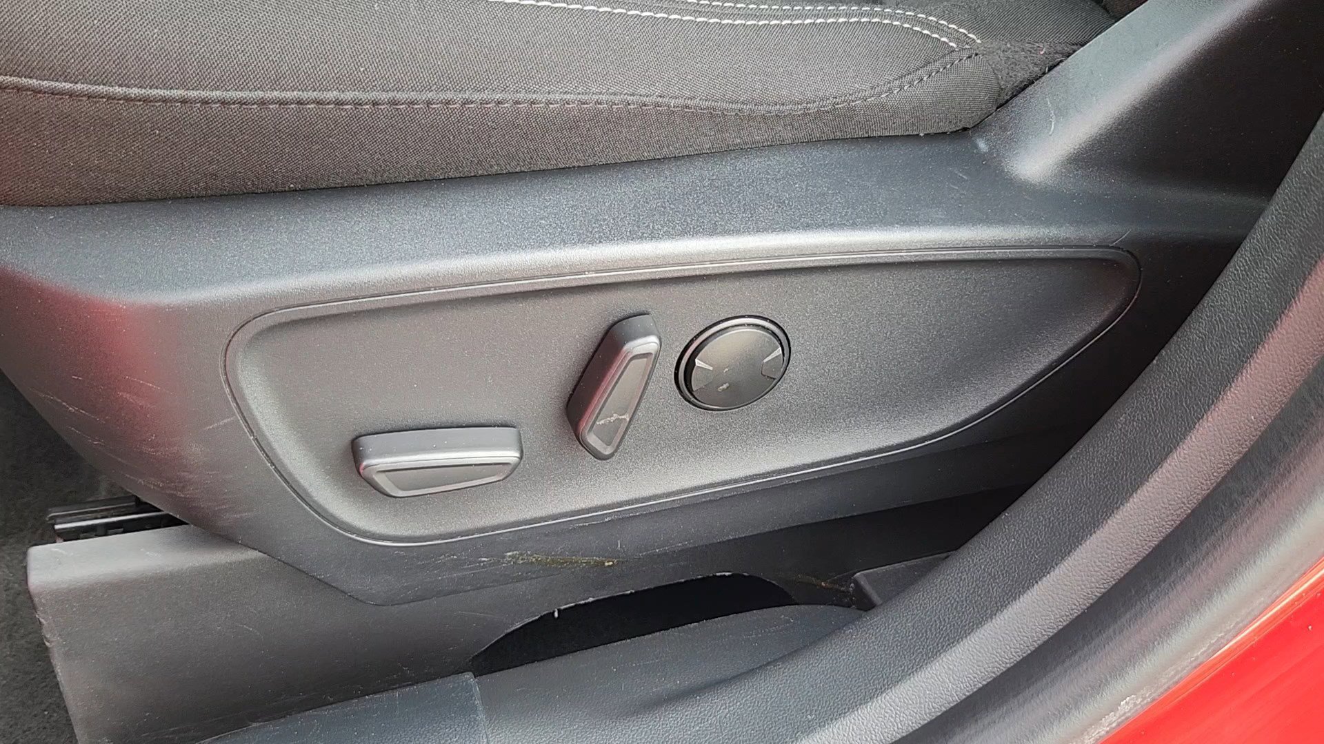 Certified 2024 Ford Escape Active image 9