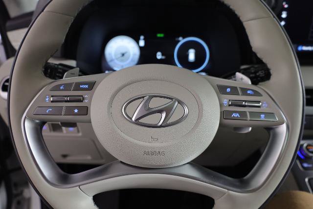 Used 2025 Hyundai Palisade Calligraphy AWD/4WD image 16