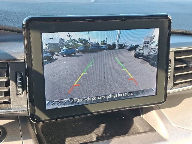 Certified 2022 Ford Explorer XLT w/ Equipment Group 202A AWD/4WD image 20