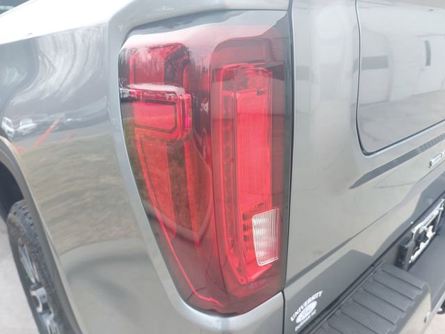 Used 2025 GMC Sierra 1500 AT4 w/ AT4 Premium Package image 33