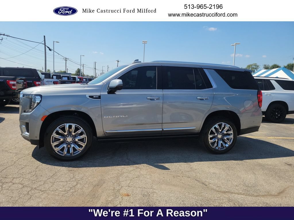 Used 2024 GMC Yukon Denali w/ Advanced Technology Package AWD/4WD image 2