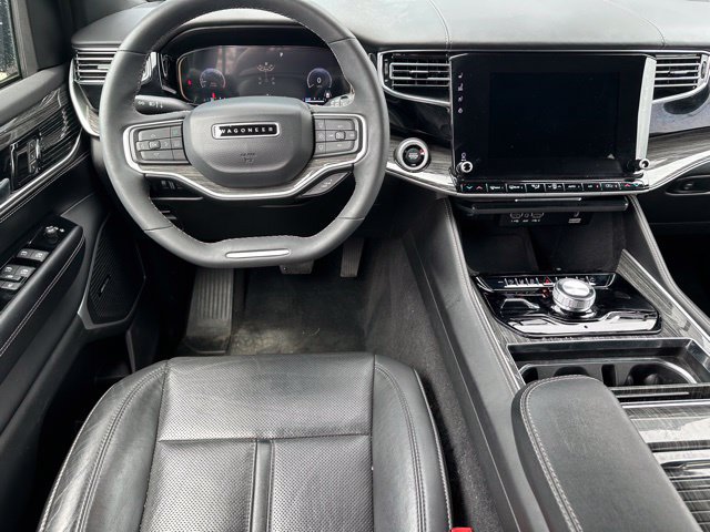 Used 2022 Jeep Wagoneer Series III w/ Convenience Group I AWD/4WD image 15