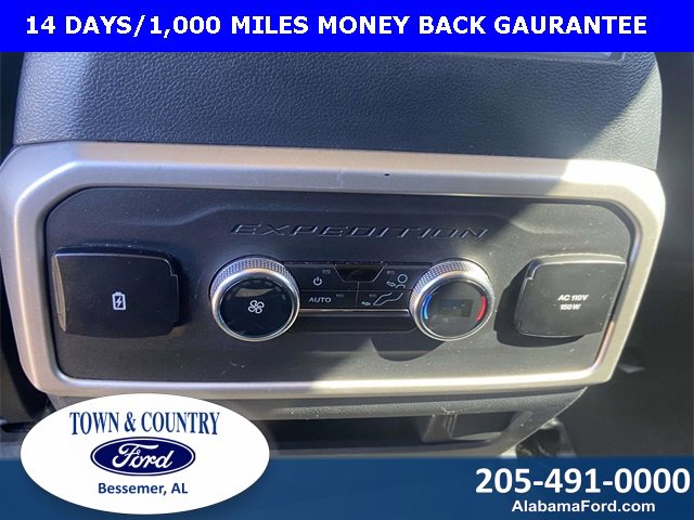 Certified 2024 Ford Expedition XLT image 10