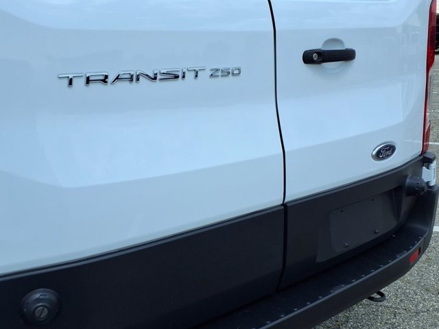 Certified 2022 Ford Transit 250 Medium Roof RWD image 31
