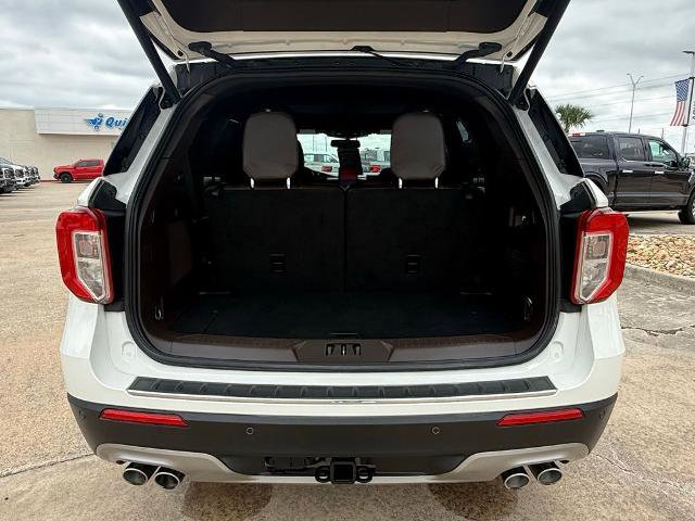 Certified 2024 Ford Explorer King Ranch w/ Technology Package RWD image 32