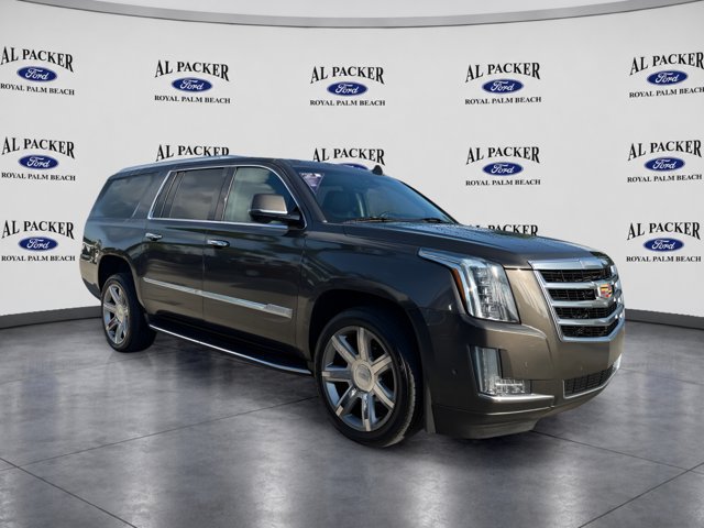 Used 2020 Cadillac Escalade ESV Luxury AWD/4WD image 5