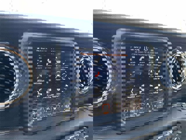 Used 2021 Jeep Wrangler Unlimited Rubicon w/ Trailer Tow Package image 25