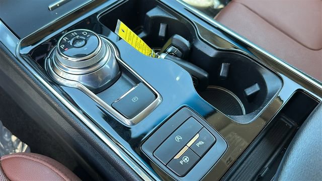 Certified 2019 Ford Edge Titanium w/ Equipment Group 301A image 29