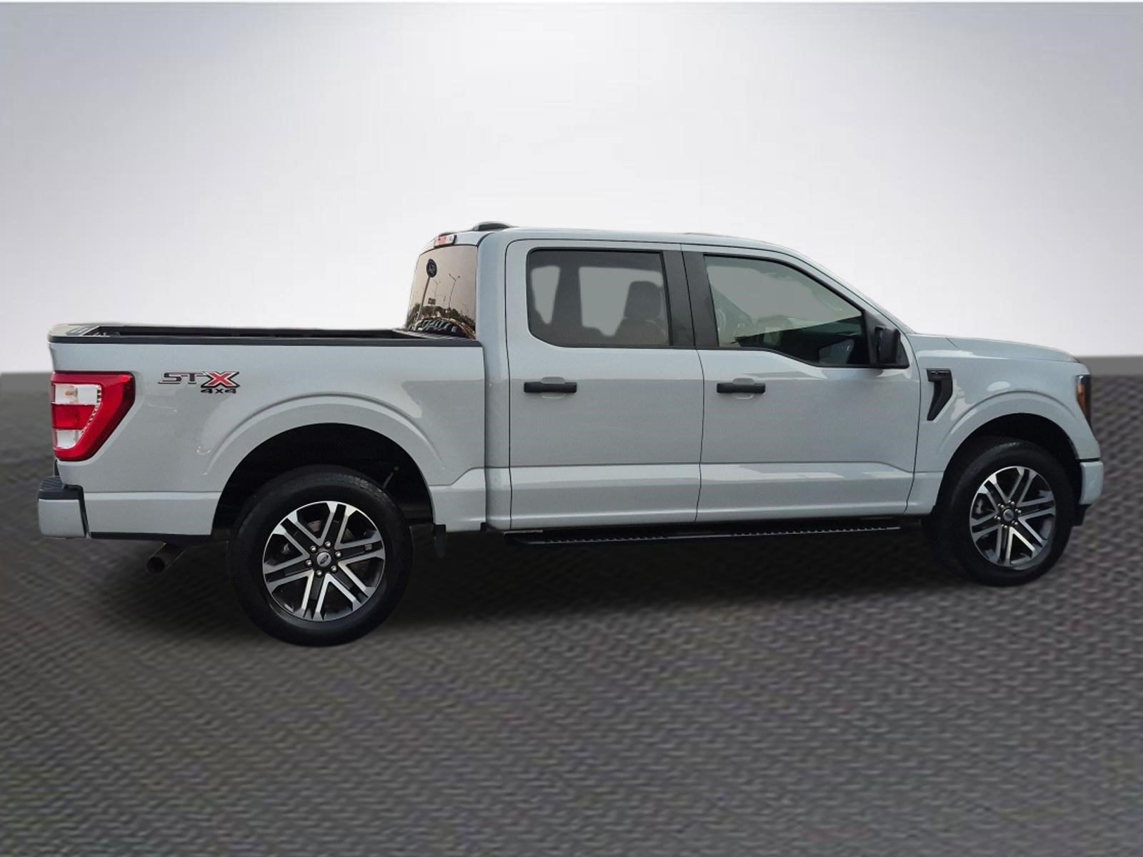 Certified 2023 Ford F150 XL w/ STX Appearance Package AWD/4WD image 4