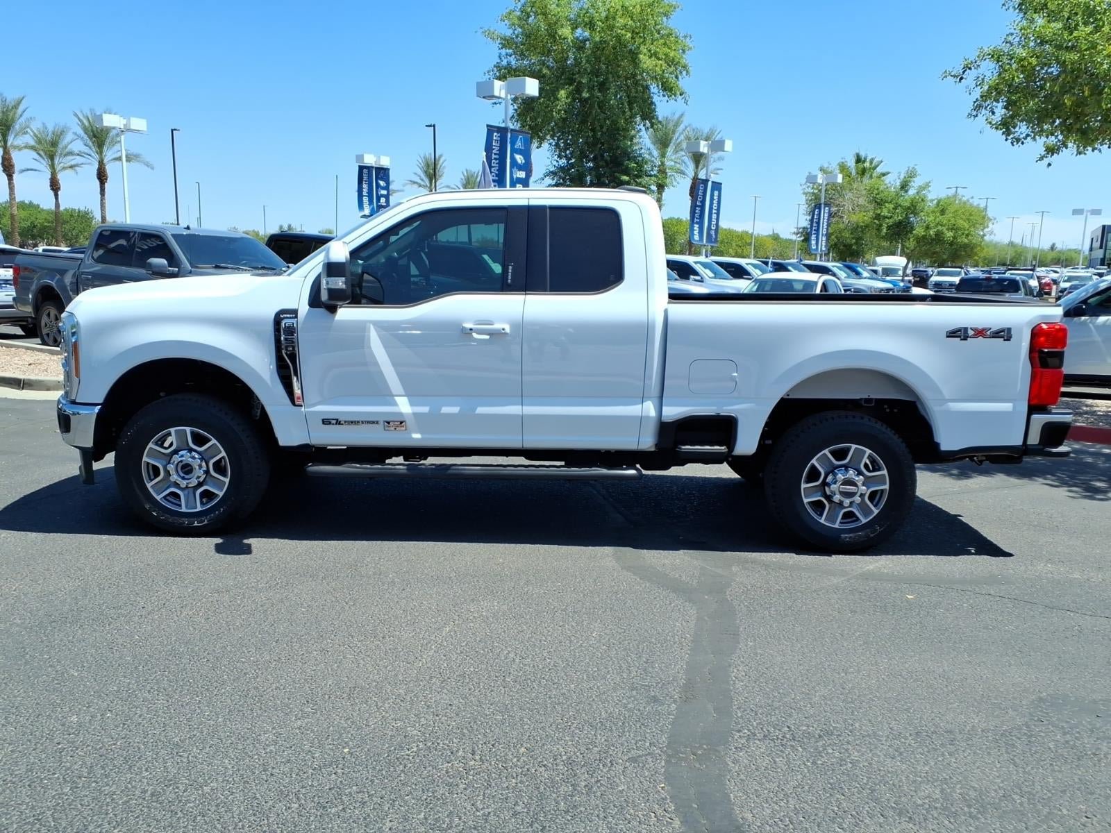 Certified 2023 Ford F350 Lariat w/ Tow Technology Package AWD/4WD image 7