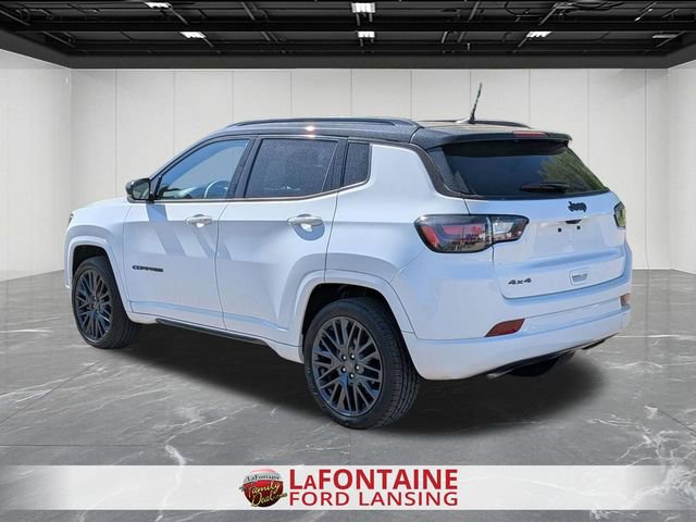 Used 2023 Jeep Compass High Altitude AWD/4WD image 3
