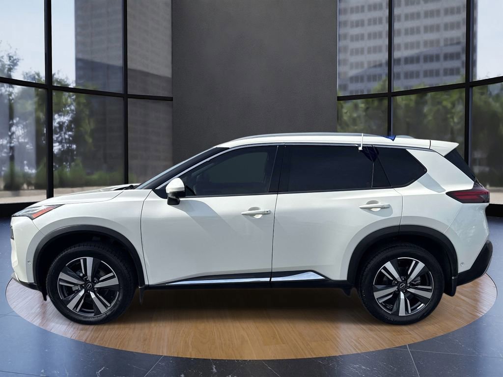 Used 2023 Nissan Rogue Platinum w/ Platinum Premium Package image 5