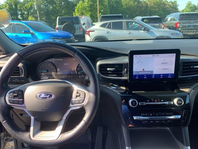 Certified 2022 Ford Explorer Limited w/ Equipment Group 301A RWD image 26