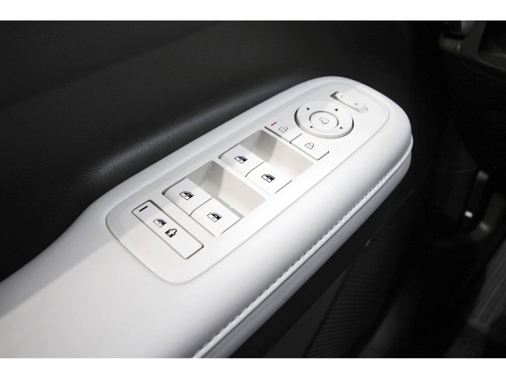 Used 2025 Hyundai Santa Fe Calligraphy image 23