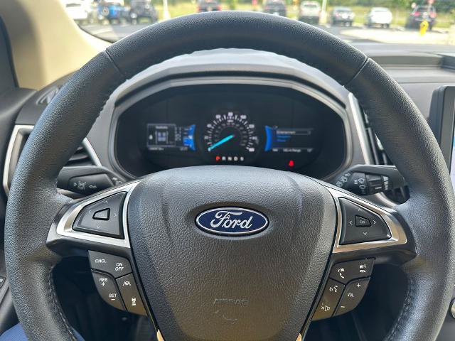 Certified 2023 Ford Edge SEL w/ Convenience Package AWD/4WD image 5