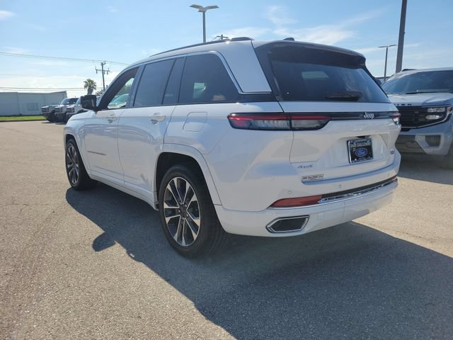 Used 2024 Jeep Grand Cherokee Overland AWD/4WD image 4