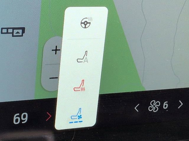 Certified 2025 Ford Expedition Max Platinum image 23