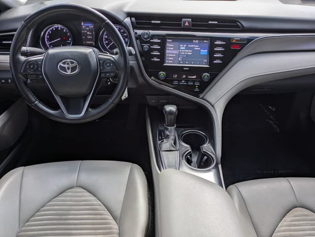 Used 2020 Toyota Camry SE FWD image 14