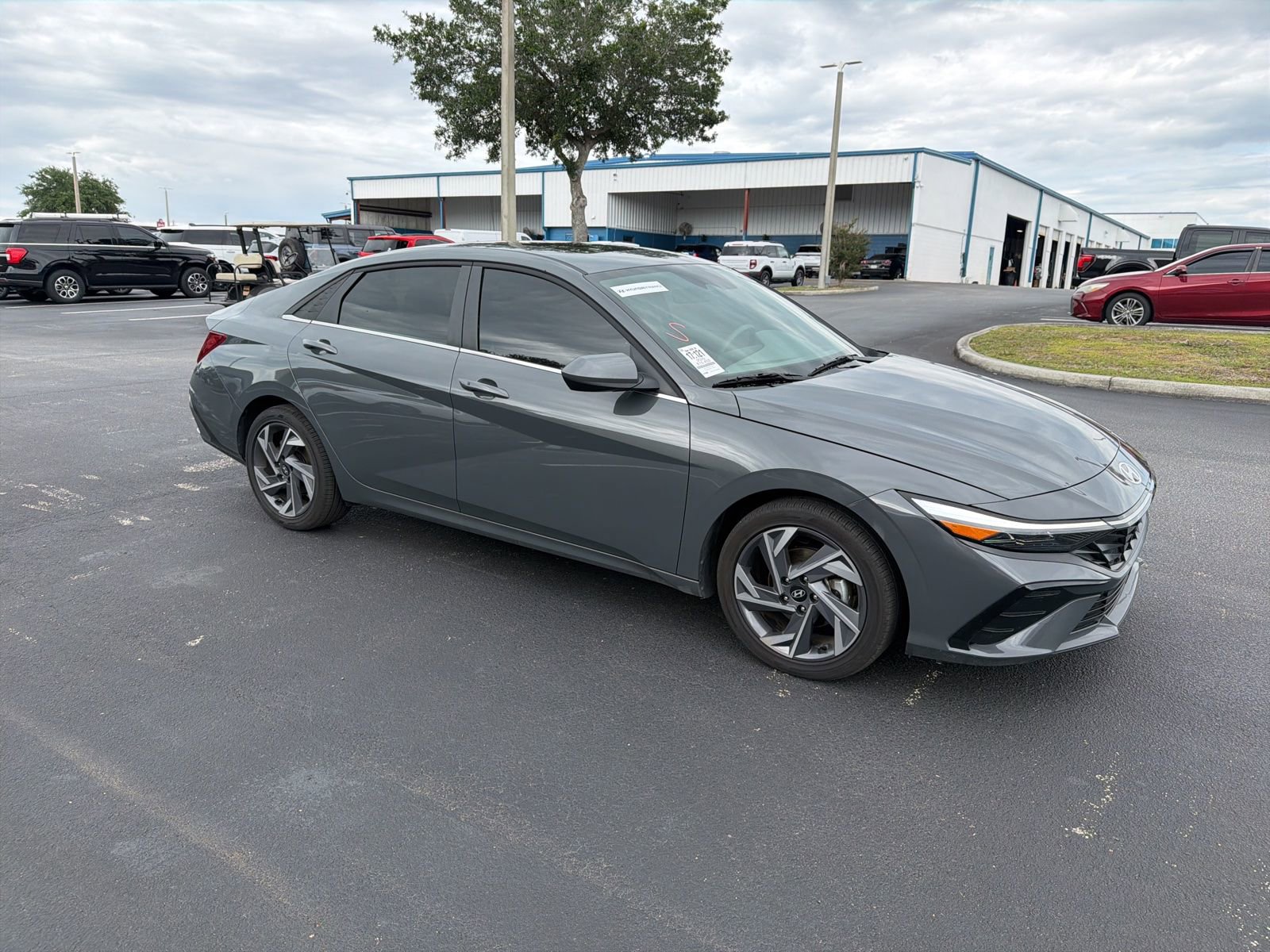 Used 2025 Hyundai Elantra SEL