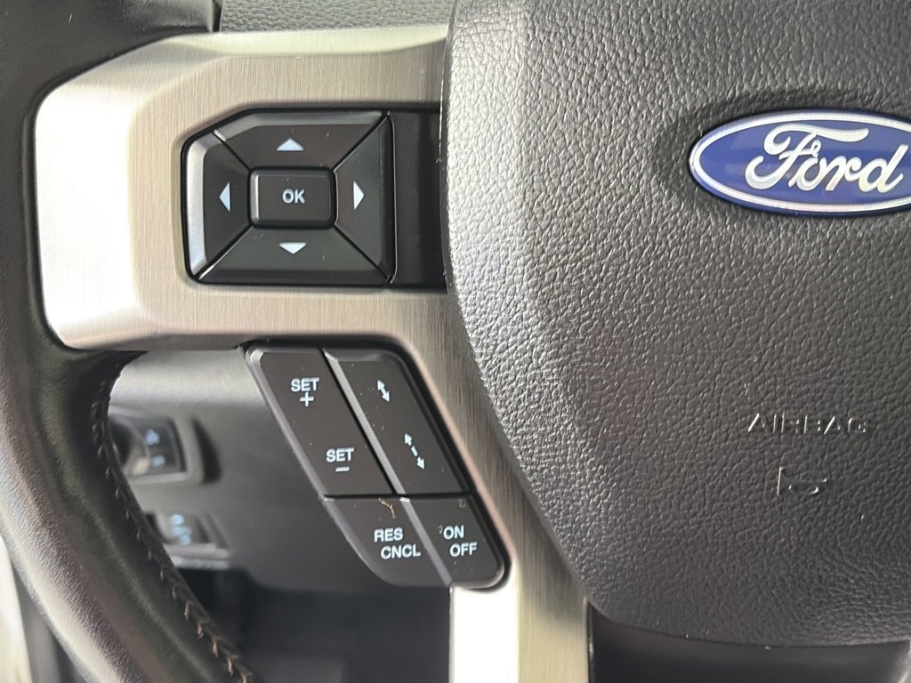 Certified 2020 Ford F250 Platinum image 17