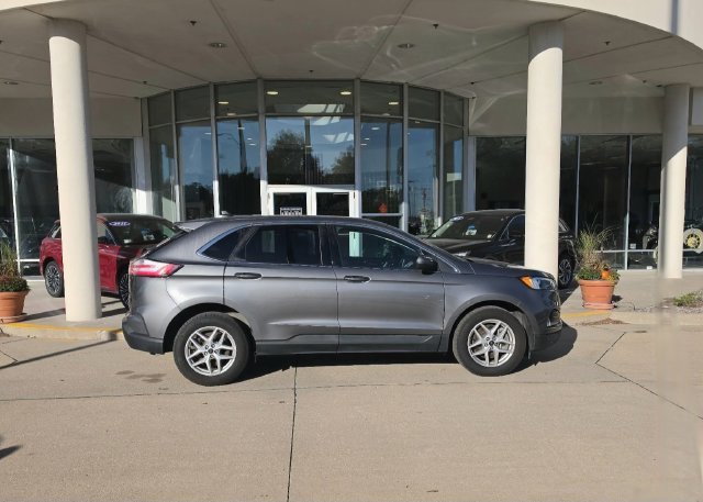 Certified 2023 Ford Edge SEL w/ Convenience Package