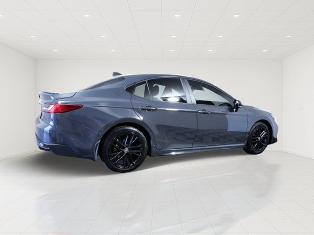 Used 2025 Toyota Camry SE w/ Multimedia Upgrade Package AWD/4WD image 6