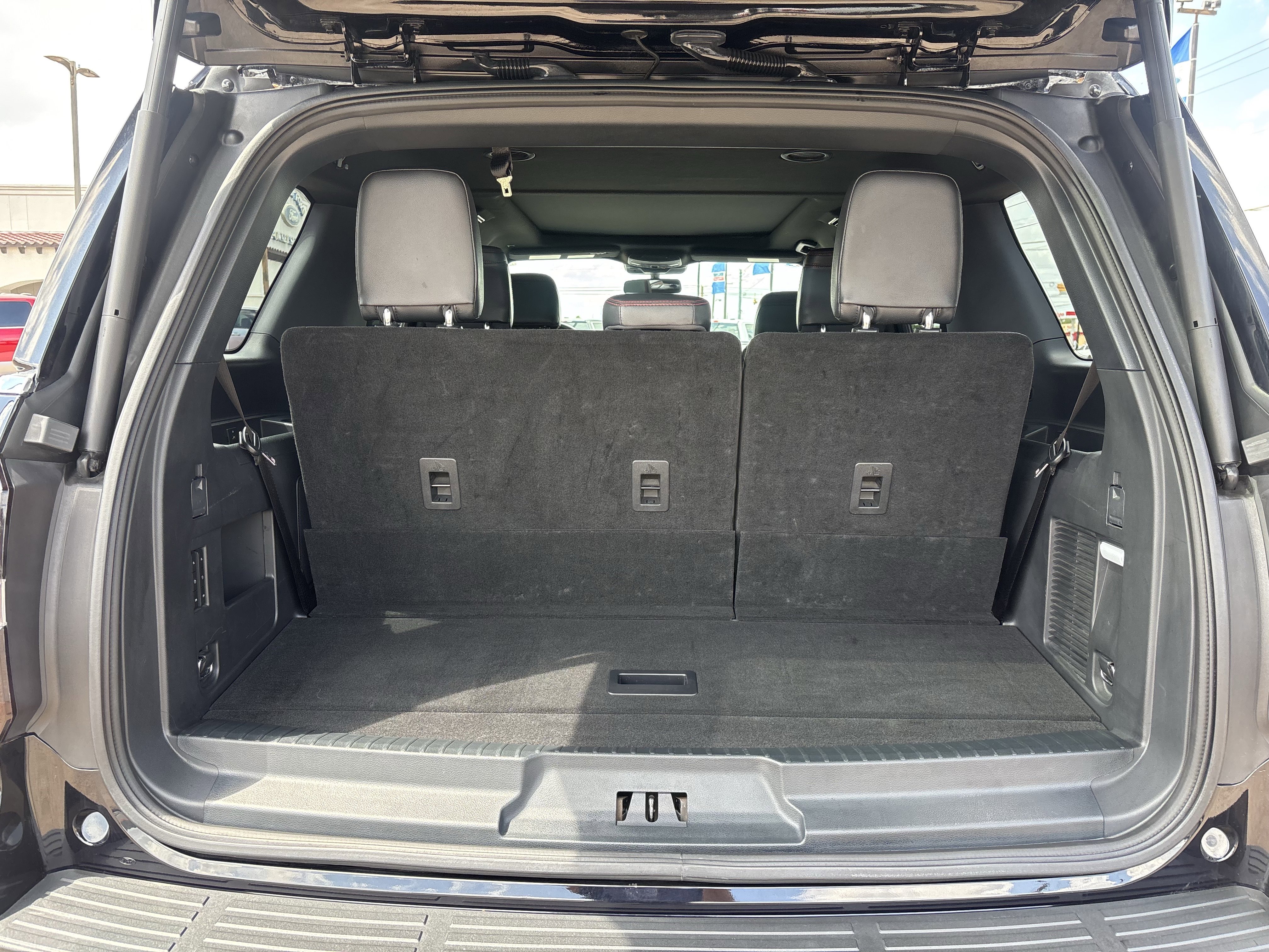 Certified 2023 Ford Expedition Limited RWD image 19