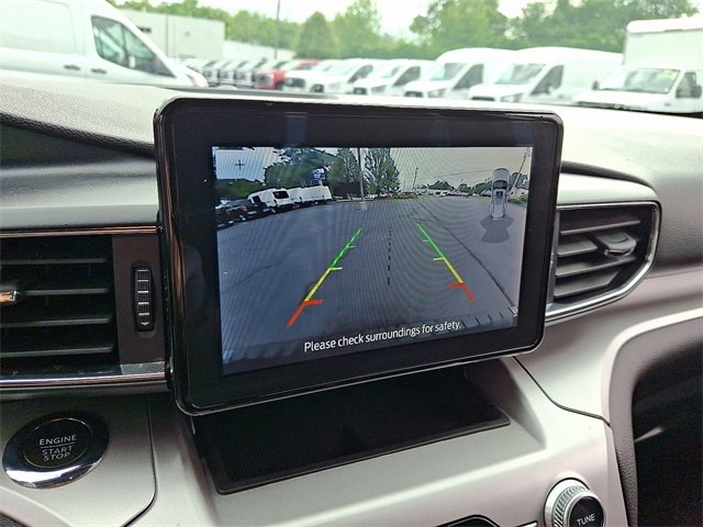 Certified 2022 Ford Explorer XLT w/ Equipment Group 202A image 18