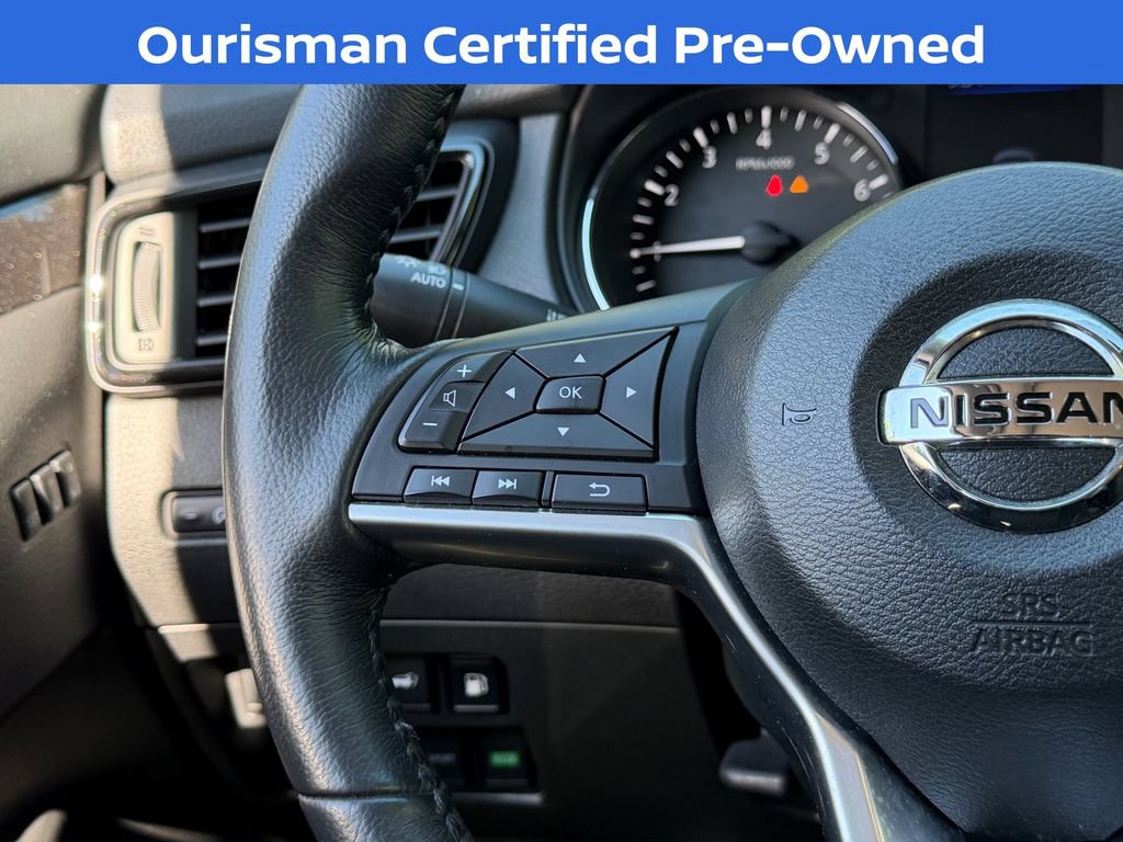 Used 2018 Nissan Rogue SV w/ Premium Package AWD/4WD image 30