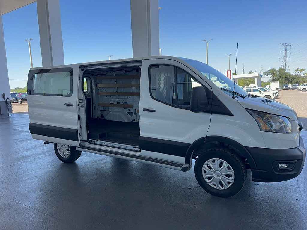 Certified 2025 Ford Transit 250 Low Roof w/ Exterior Upgrade Package RWD image 6