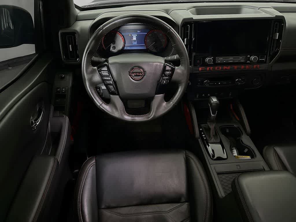 Used 2025 Nissan Frontier PRO-4X w/ Pro Premium Package AWD/4WD image 9