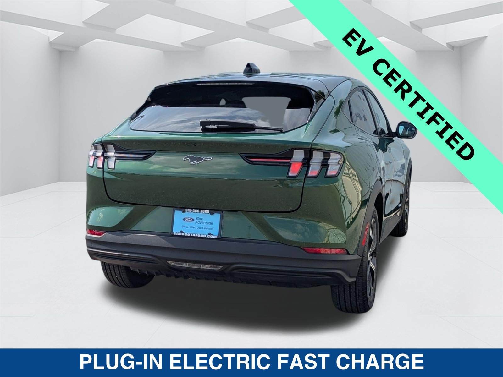 Certified 2025 Ford Mustang Mach-E Select w/ Comfort Package Lite AWD/4WD image 4