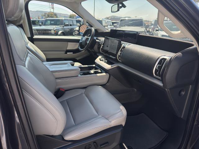 Certified 2025 Ford Expedition Active AWD/4WD image 40